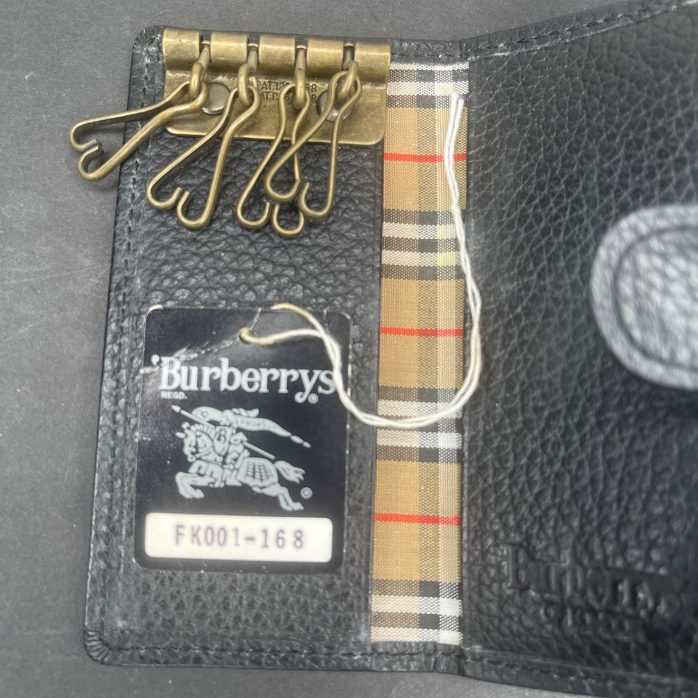 Burberrys Black Leather Key Holder - Picture 4 of 9